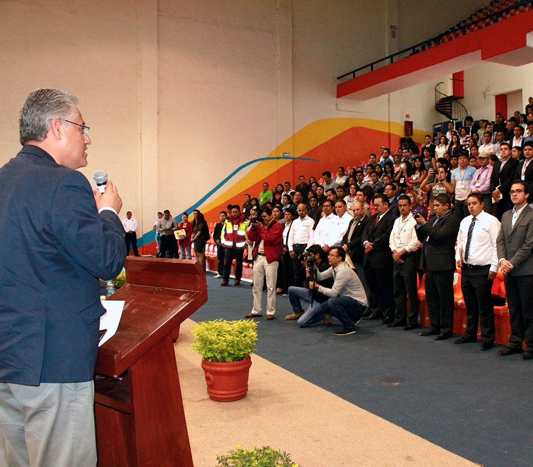 Pide Rector de la UAEM a Enrique Peña Nieto un pacto de seguridad ciudadana incluyente