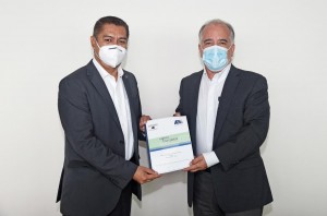 Presenta director de la FCAeI primer informe de actividades