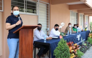 Recibe EES del Jicarero donación de gimnasio al aire libre
