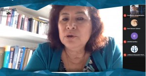 Reflexionan universitarios importancia de la maternidad en el comportamiento del individuo