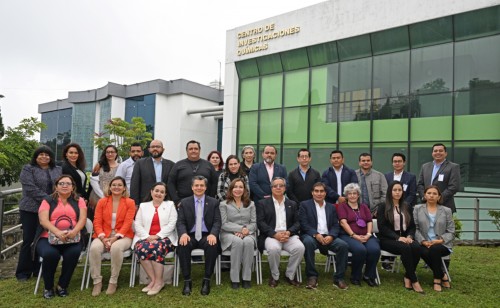 UAEM sede de foro sobre el Futuro de la Industria Farmacéutica en Morelos