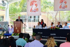 Director de la Escuela de Estudios Superiores de Mazatepec rinde su segundo informe