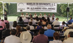 Asociaciones ciudadanas reconocen labor social de Alejandro Vera Jiménez