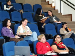 Capacitan a universitarios en temas de derechos humanos y académicos
