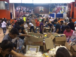 Alcanza Centro de Acopio UAEM las 280 toneladas de víveres