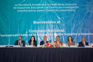 Coadyuvan ciencias de la educación a resolver problemáticas sociales