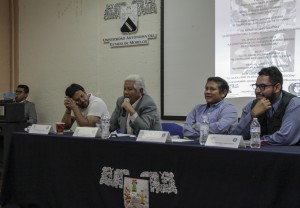 Analizan estudiantes de ciencias políticas los contextos de las revoluciones rusa y mexicana