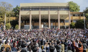 Inicia la demolición del edificio principal de la UAEM