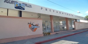Se consolida Preparatoria de Cuautla a 64 años de su fundación