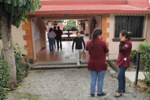 Atiende Clínica de Comunicación Humana de la UAEM a 200 pacientes diariamente