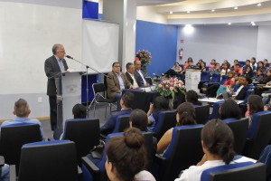 Reconocen labor académica de investigadores de la UAEM