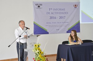 Directora de la Escuela de Estudios Superiores de Axochiapan presenta su primer informe