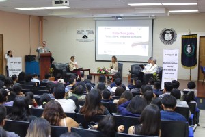 Invitan a universitarios a participar en las elecciones de manera informada