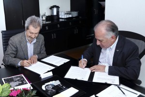 Firman convenio de colaboración la UAEM y el CCyTEM
